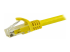 StarTech.com 10m CAT6 Ethernet Cable, 10 Gigabit Snagless RJ45 650MHz 100W PoE Patch Cord, CAT 6 10GbE UTP Network Cable w/Strain Relief, Yellow, Wiring is UL Certified/TIA - Höger vinkel